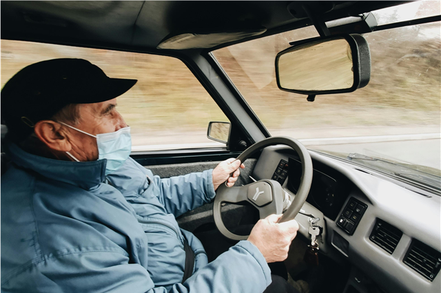 essential-safety-tips-for-older-drivers-in-2025