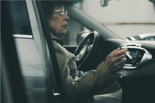 how-lane-assist-and-automatic-braking-benefit-older-drivers