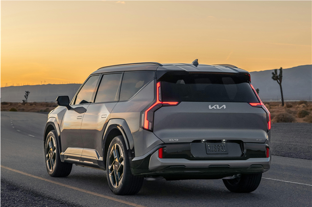 regional-recognition-car-brand-awards-in-north-america-and-europe